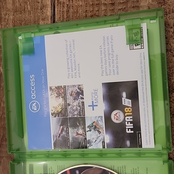 💥XBOX BOX - NBA LIVE 18 - video game DVD & case - Picture 3 of 4